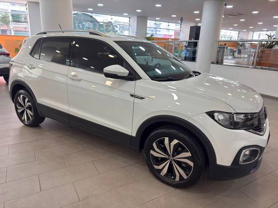 VOLKSWAGEN T-CROSS 1.4 250 TSI TOTAL FLEX HIGHLINE AUTOMÁTICO VOLKSWAGEN T-CROSS 1.4 250 TSI TOTAL FLEX HIGHLINE AUTOMÁTICO